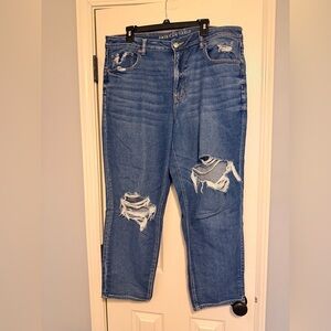 American Eagle Outfitters Mom Straight Jeans